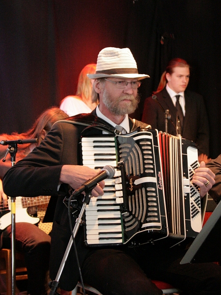 calypsonians_02.jpg