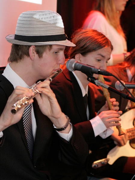 calypsonians_15.jpg